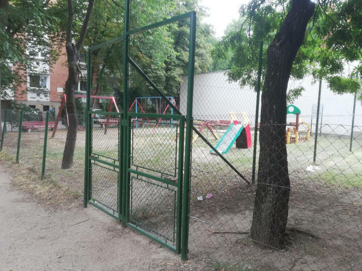Kis Becsi Apartman Lejlighed Szeged Eksteriør billede